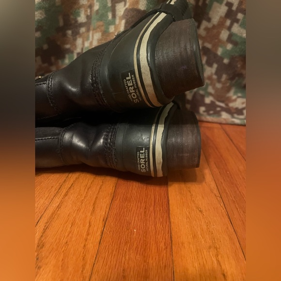 Sorel Conquest Carly nl2033-010 Black Leather Duck Boots size 9 - Picture 4 of 7